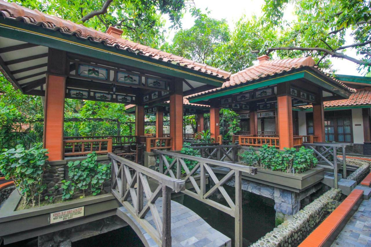 Sapta Nawa Resort 1 Gresik Екстериор снимка